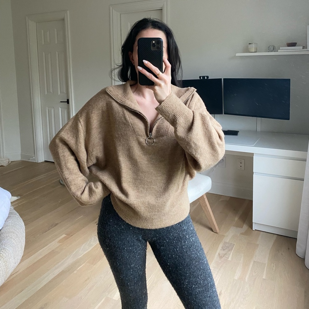 H&M Pullover Sweater